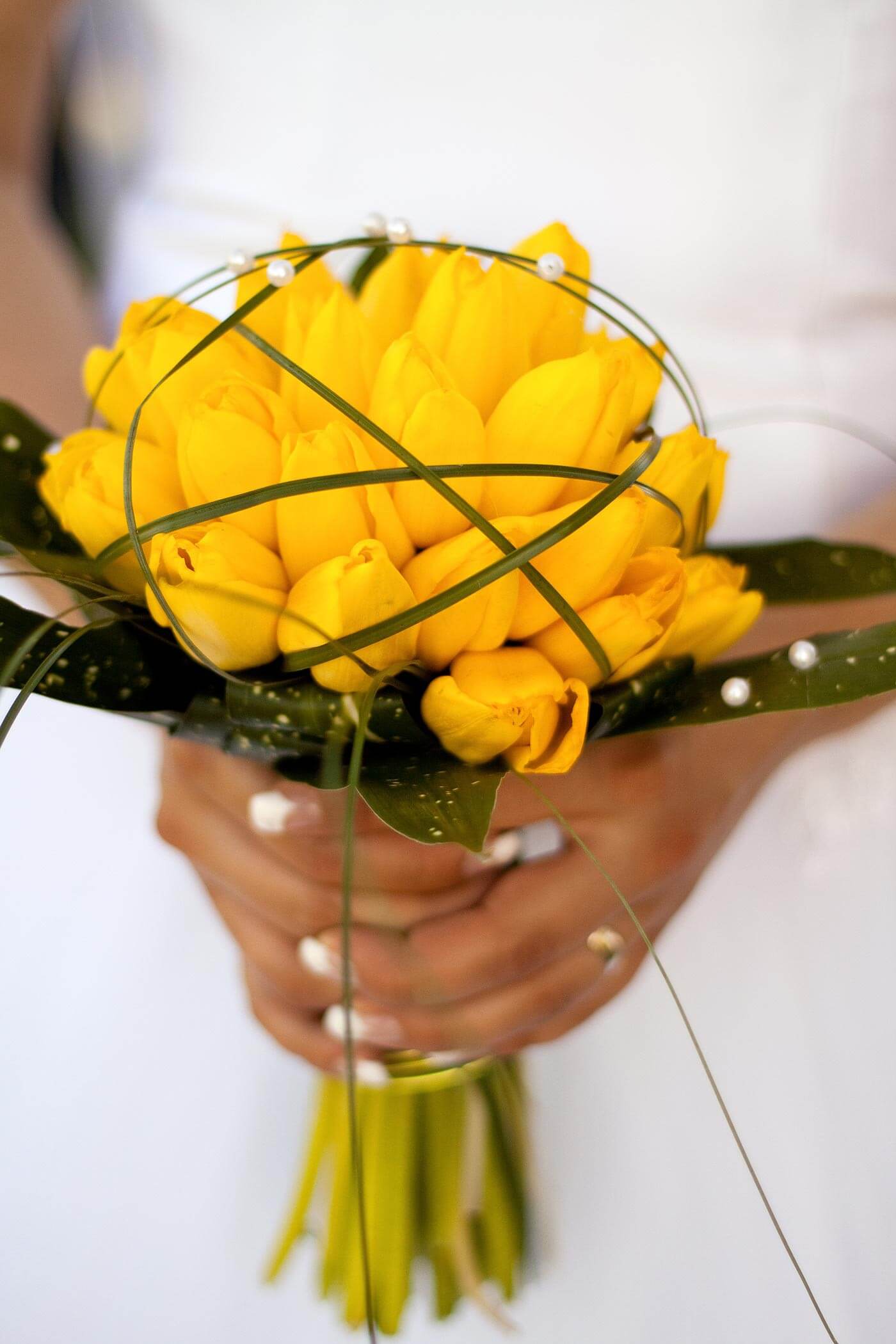 Autoschmuck Hochzeit gelben Tulpen